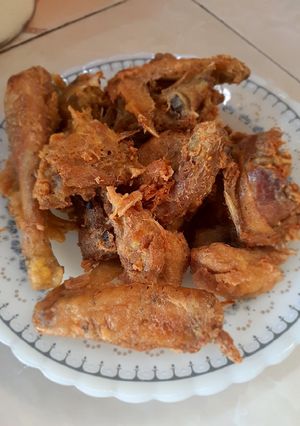 Foto resep Ayam ungkep goreng telur