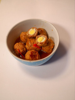 Foto resep Semur Bola Daging Isi Telur Puyuh