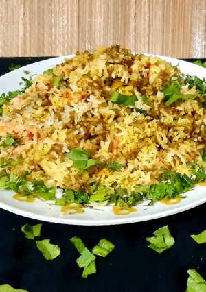 A picture of Palak Paneer Biryani.