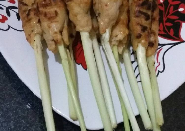 Sate lilit tenggiri