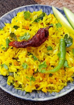 A picture of Nut-Free Raw Mango Rice.