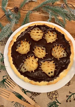 Une photo de ☆Tarte Chocolat Poires Hérissons☆