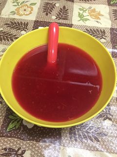 ટામેટા ગાજર અને બીટનો સૂપ (Tomato Carrot Beetroot Soup Recipe In Gujarati) રેસીપી મુખ્ય ફોટો