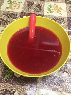 ટામેટા ગાજર અને બીટનો સૂપ (Tomato Carrot Beetroot Soup Recipe In Gujarati) રેસીપી મુખ્ય ફોટો