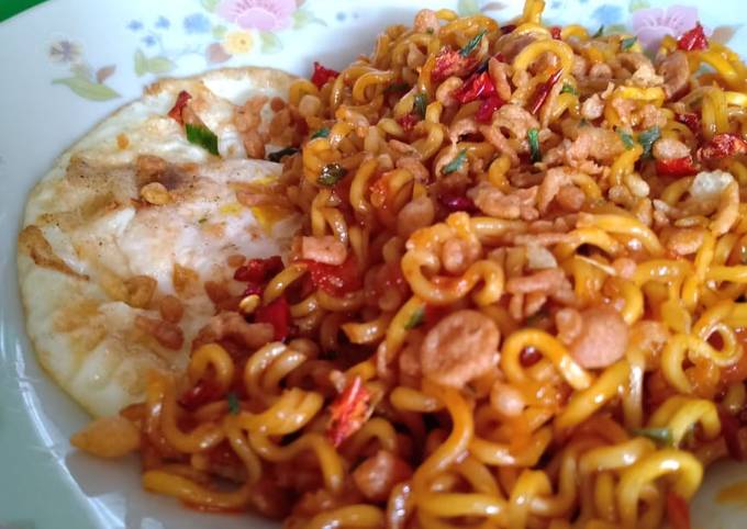 Indomie Goreng Ayam Geprek