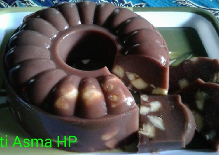 Puding Coklat isi Pisang