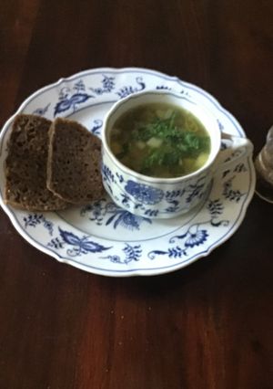 A picture of California Farm Thick Pea Soup with Rye.