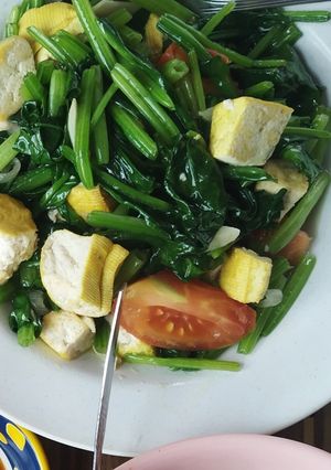 Foto resep Tumis Bayam Jepang dan Tahu