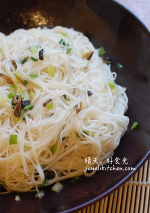 香菇蔥油乾拌麵線 的食譜成品照片