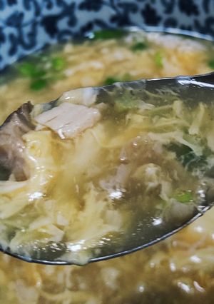 รูปของ ซุปไก่-ไข่หยอด (Chicken Egg Drop Soup)