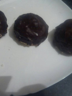 Una foto de Merengitos recubierto con chocolate