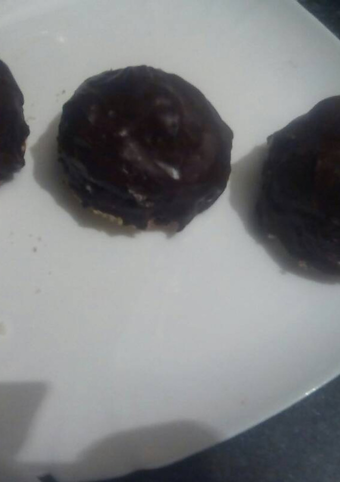 Una foto de Merengitos recubierto con chocolate 