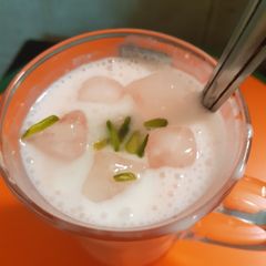 A picture of Brajwasi special Lassi.