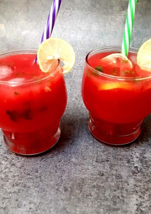 A picture of Watermelon margarita.