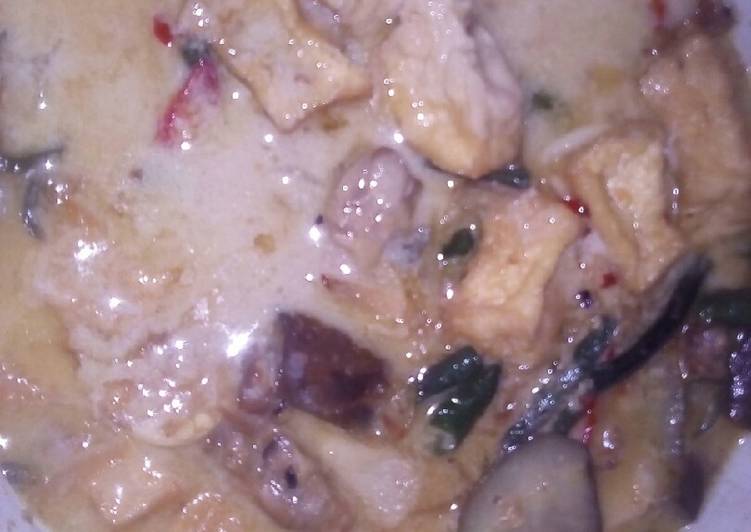 Sayur Lodeh Ndeso (Kacang Panjang Tahu Terong)