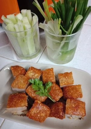 รูปของ หมูย่างแกงกะหรี่ สไตล์มาเล ตลาดเซรีเก็มบันกัน