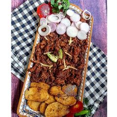 A picture of Kuchla gosht.