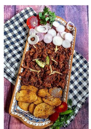 A picture of Kuchla gosht.