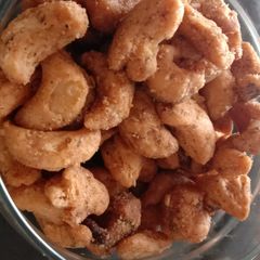 A picture of Kaju Namkeen.
