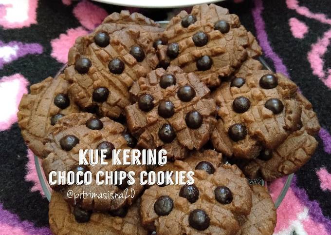 Resep Kue Kering Choco Chips Cookies Oleh Pitri Masisna Cookpad