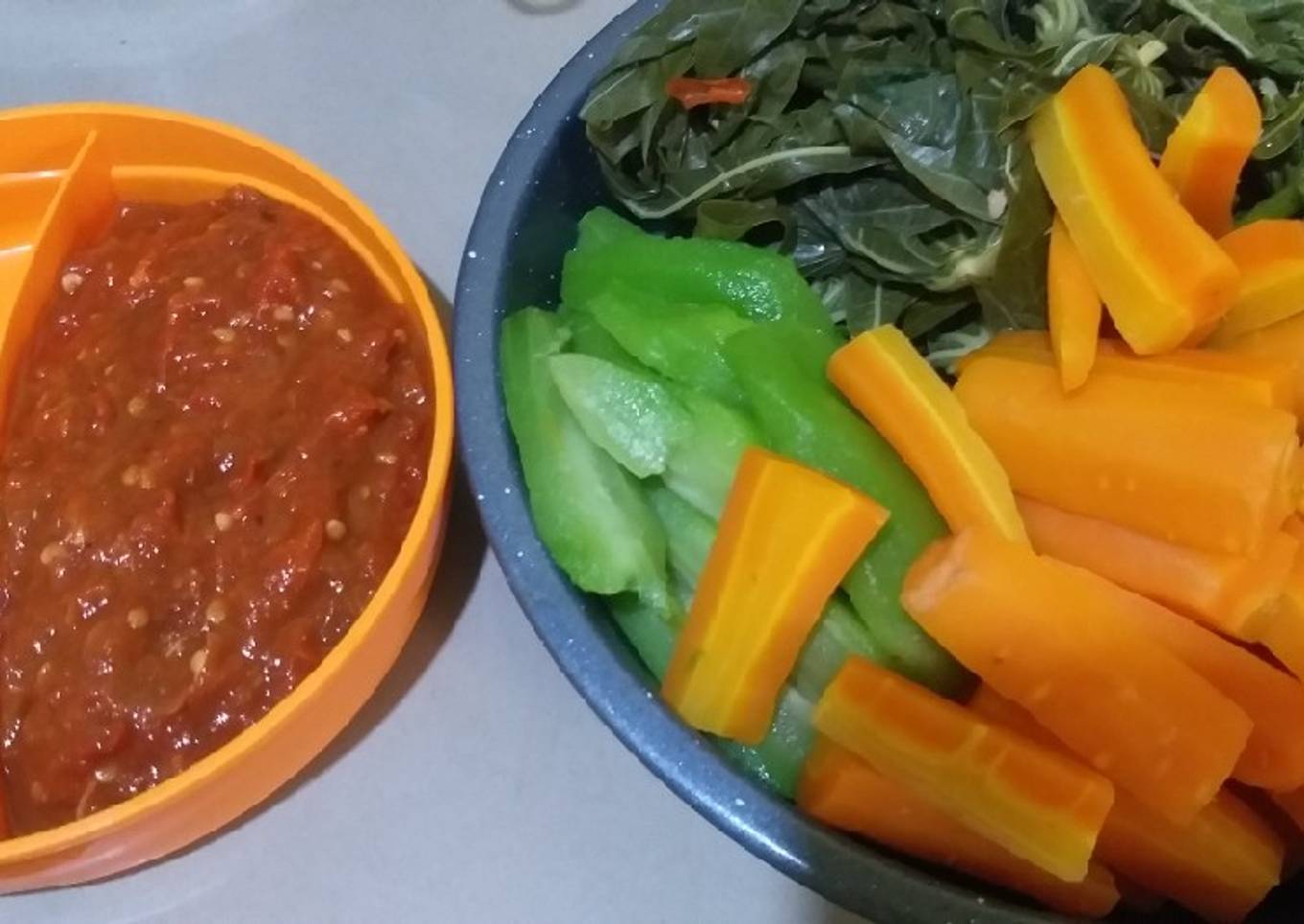 Lalapan campur