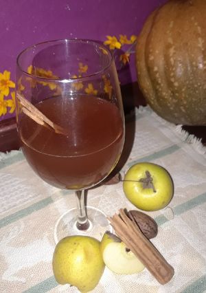 Una foto de Sidra con especias