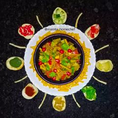 A picture of Farali Bhel.