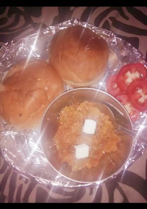 A picture of Pav bhaji.