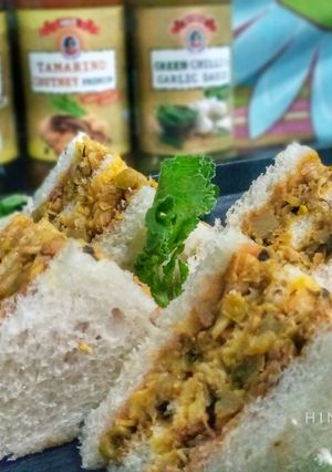 A picture of Mexican Sandwich.