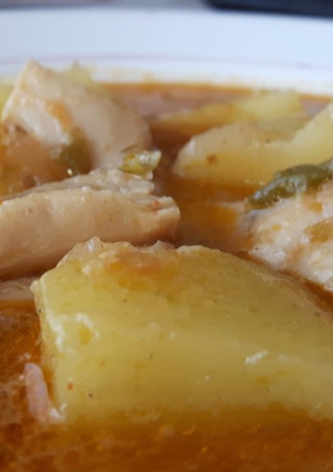 Una foto de Guiso de patatas y raya