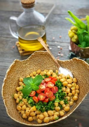صورة لوصفة سلطة الحمص
