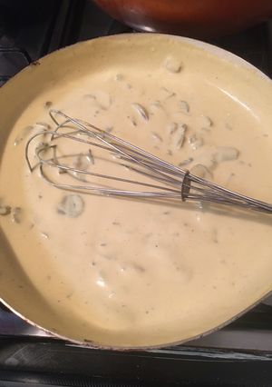 Una foto de Salsa de champiñones con cúrcuma