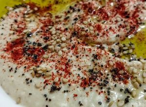 Una foto de CREMA BLANCA de Frijol y Tahini...!😍