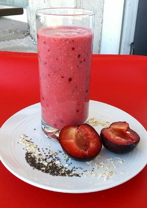 Una foto de Smoothie Ciruela-Chía detox