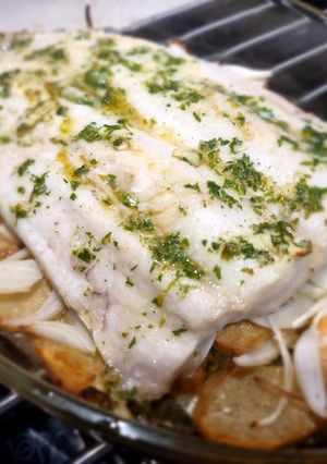 Una foto de Merluza al horno con patatas (Nota 9)