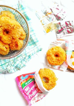 Foto resep Donat Indomie Goreng
