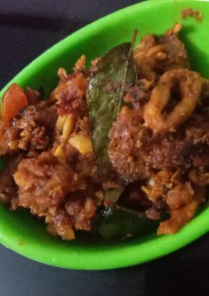 A picture of Squid masala koonthal masala.