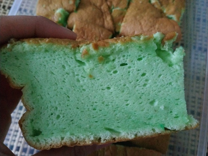 Langkah Mudah untuk Menyiapkan Bolu Pandan Putih Telur Anti Gagal