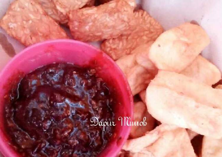Langkah meracik Sambel Petis Tahu Goreng, Lezat Sekali