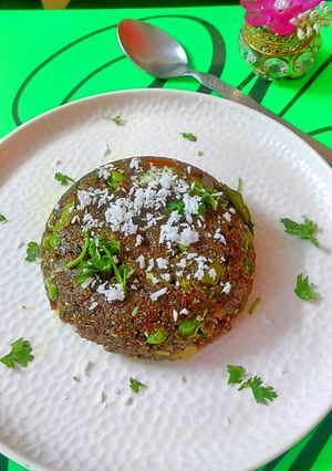 A picture of Ragi upma.