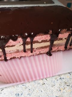 Meggyes, gesztenyés szelet recept fotója
