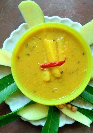 আম দিয়ে ছোলার ডাল রেসিপির প্রধান ছবি