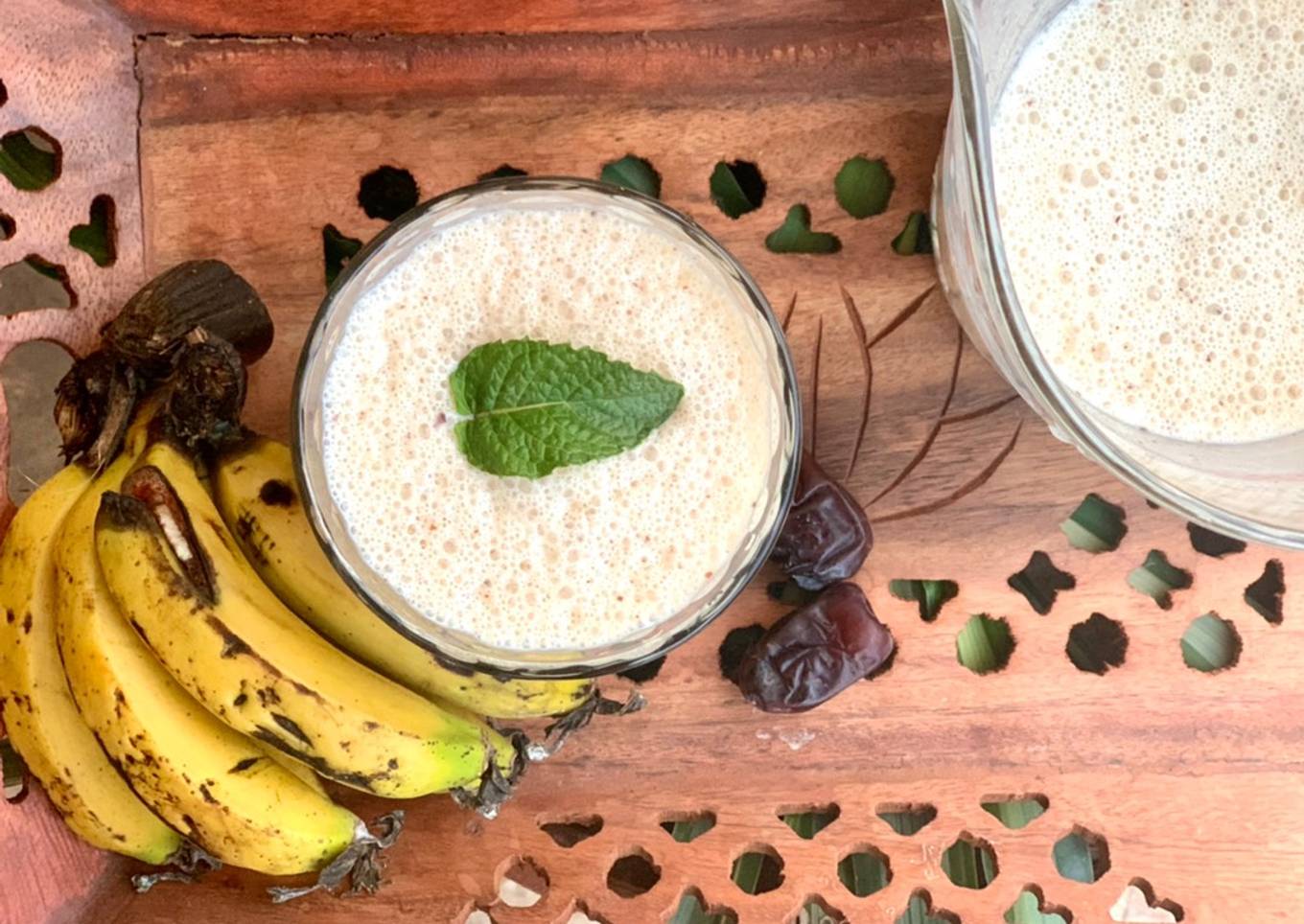 Power up Banana 🍌 Dates Milkshake