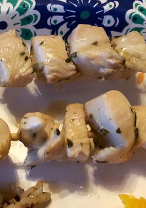 A picture of Rosemary asiago chicken kabobs.
