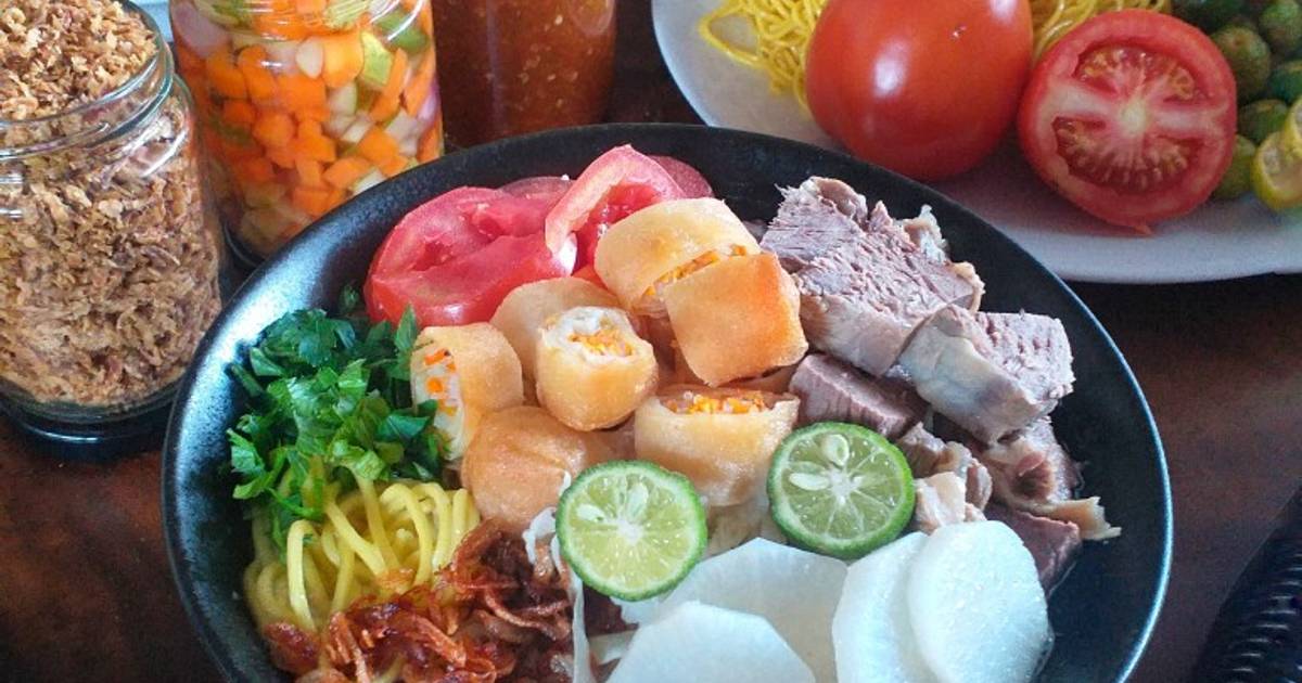 Resep Soto Mie Bogor Kuah Bening oleh Binti Sae Cookpad