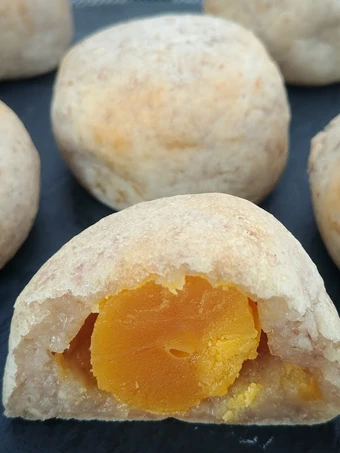 Easy Steps to Make Recipes Taro Balls with Salted Egg Yolks the Awesome  Make You Drink.