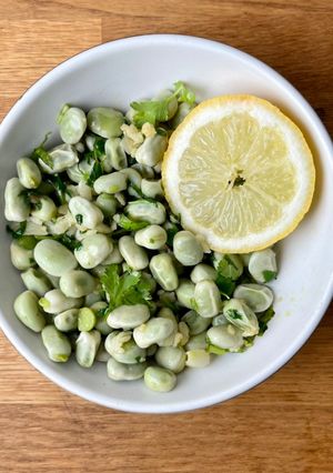 A picture of Green Beans & Olive Oil 🌱 Foul Akhdar & Zeit Zeitoun.