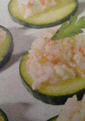 Una foto de Montados de pepino en surimi. ॐ