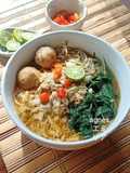 Lomie Kangkung Bandung
