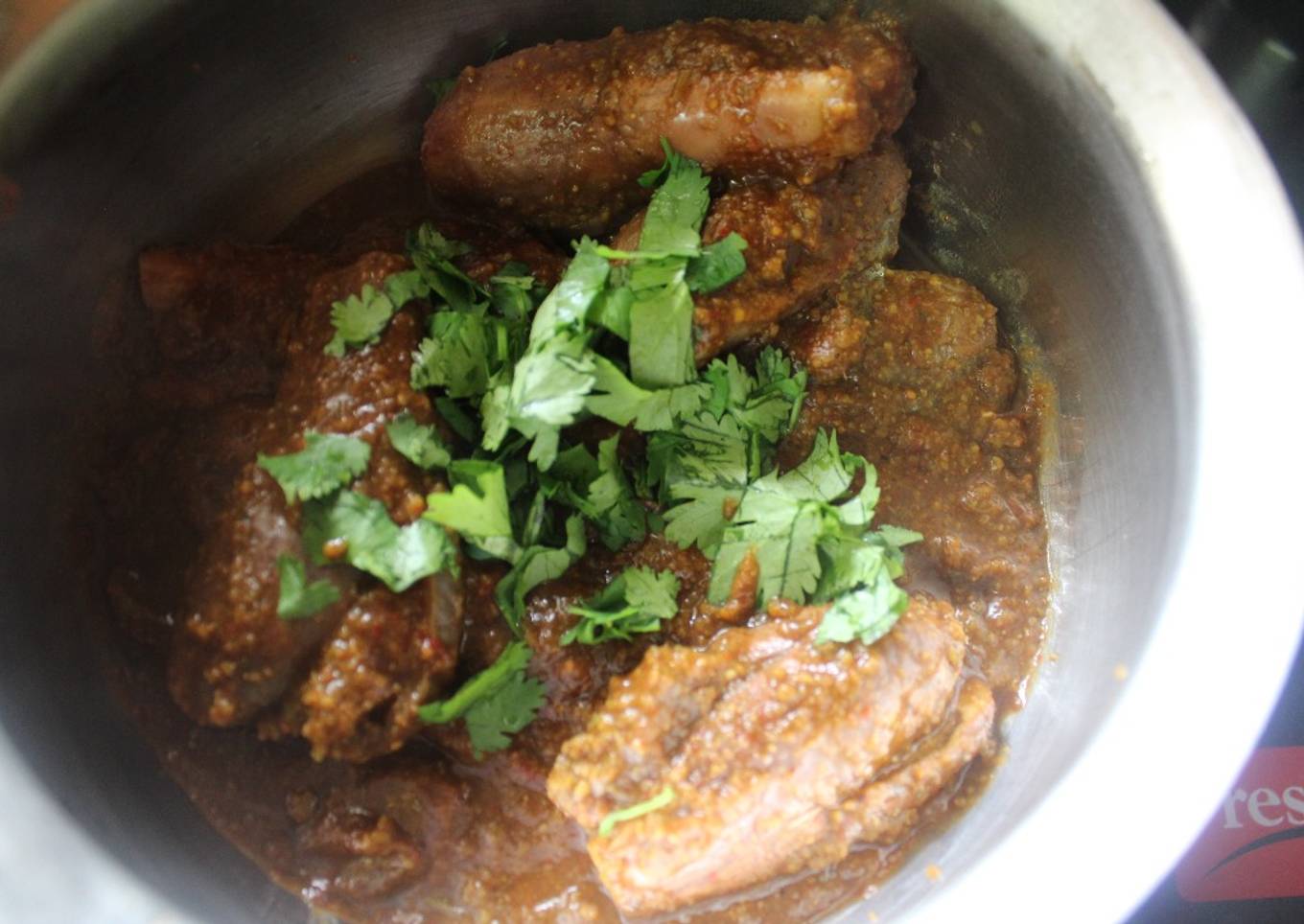 Andhra Style Gutti Vankaya Pulusu Koora /Stuffed Brinjal Gravy Curry